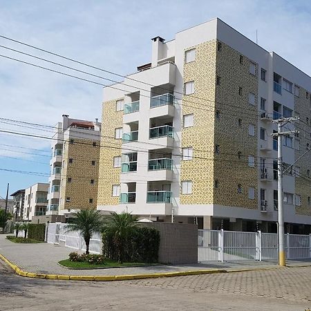 Apartamento Avenida Wilson Ubatuba Exterior foto